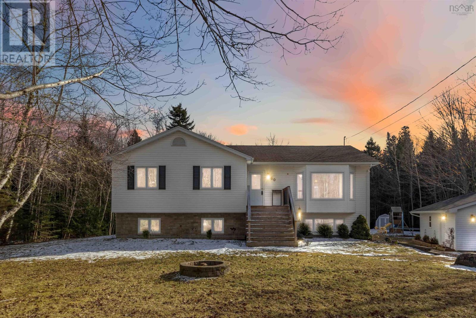 60 Meadowbrook Drive Property Photo