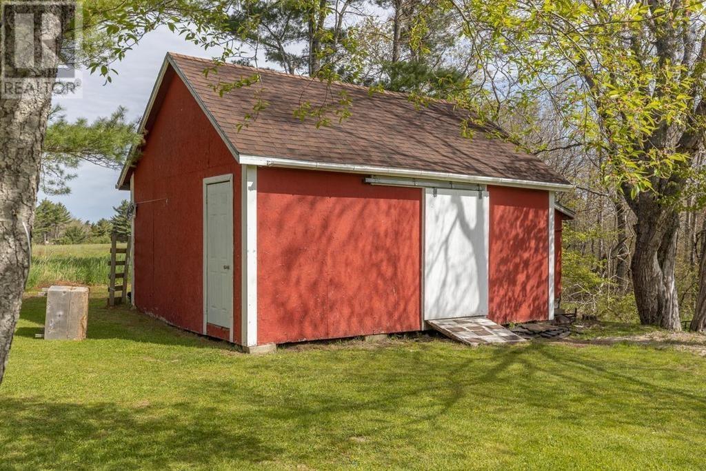 1256 Upper Clyde Road Property Photo 7
