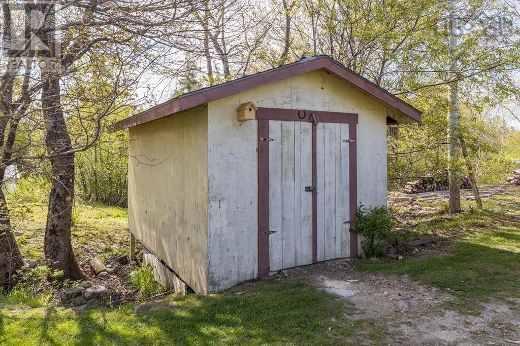1256 Upper Clyde Road Property Photo 8
