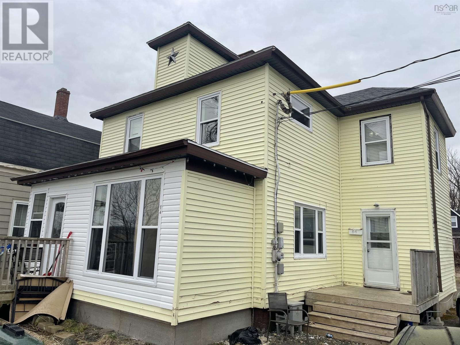 84 Intercolonial Street Property Photo 3