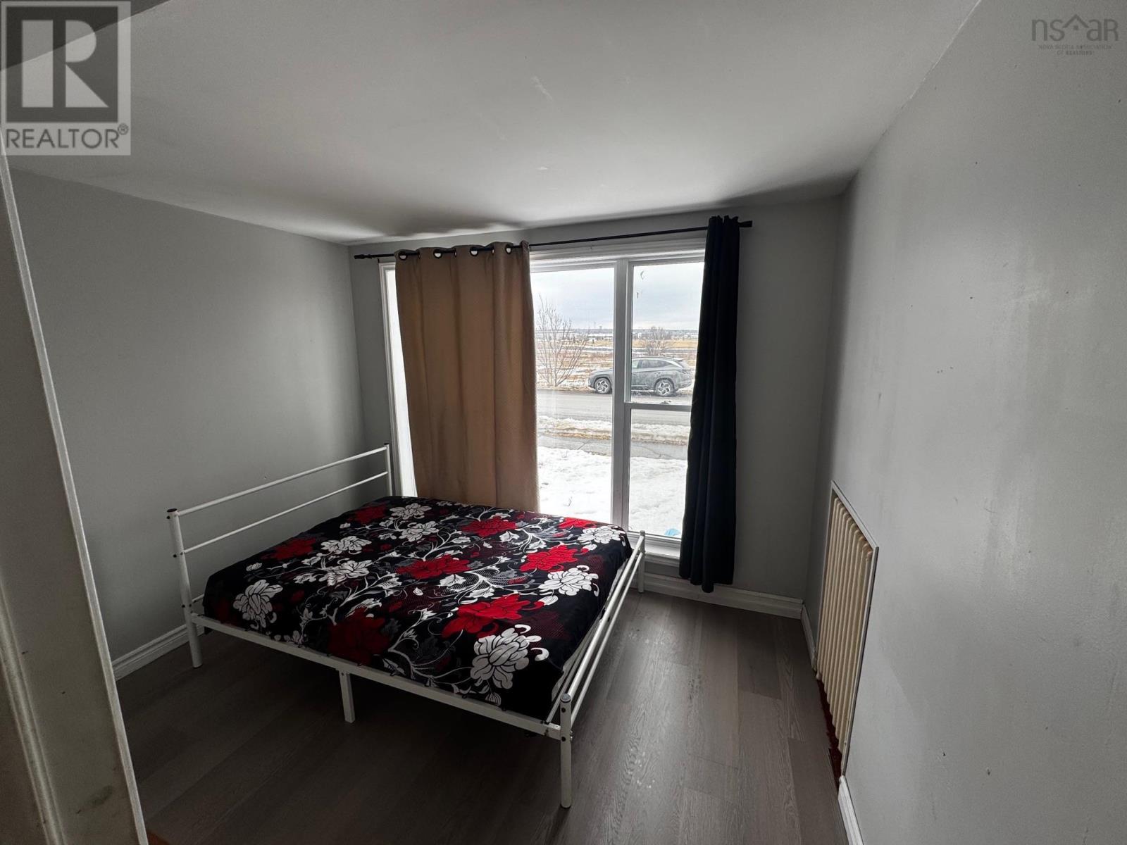 84 Intercolonial Street Property Photo 6
