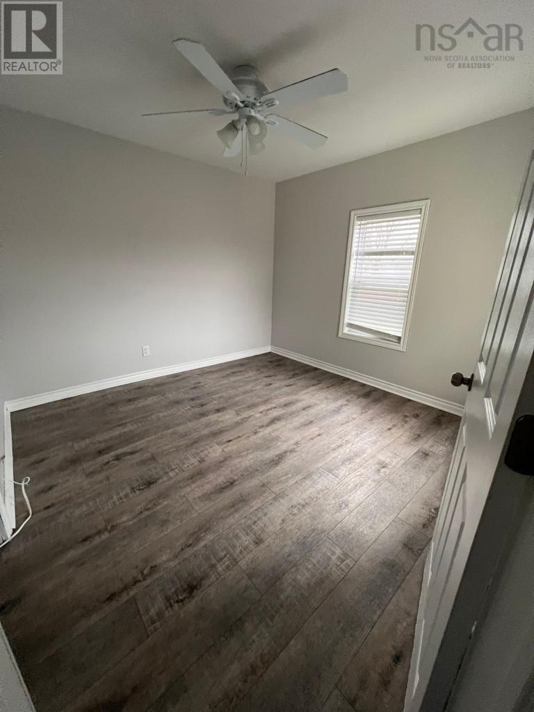 84 Intercolonial Street Property Photo 15