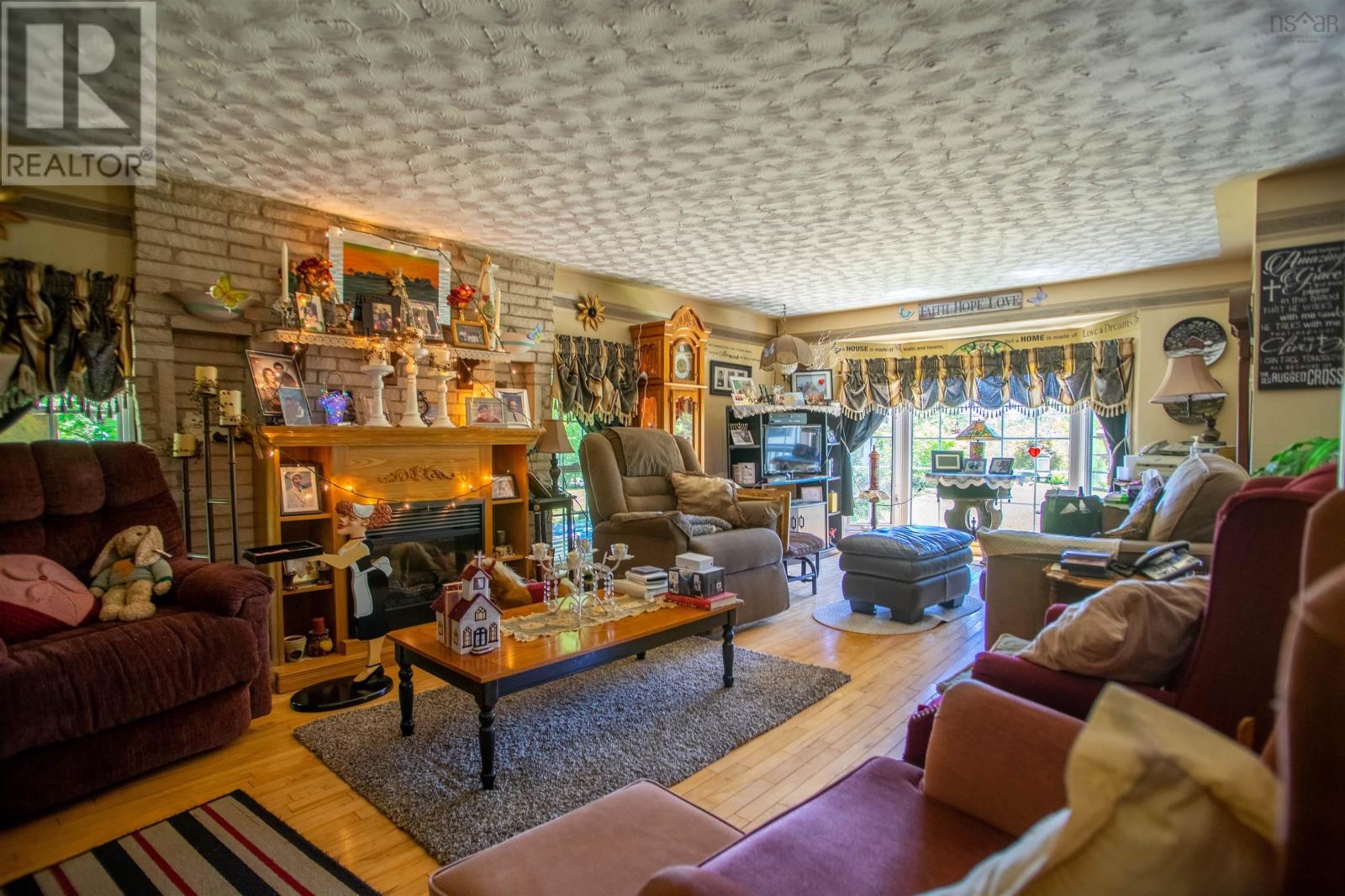 6536 Highway 340 Property Photo 11
