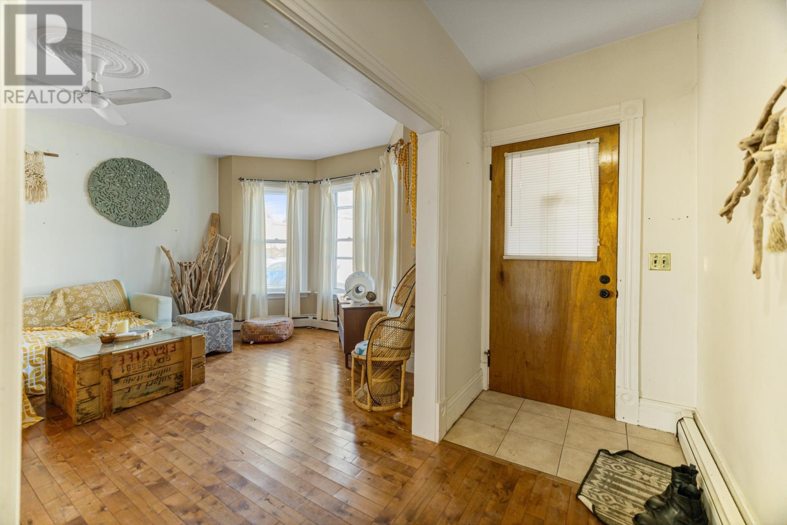 308 Fitzroy Street Property Photo 2