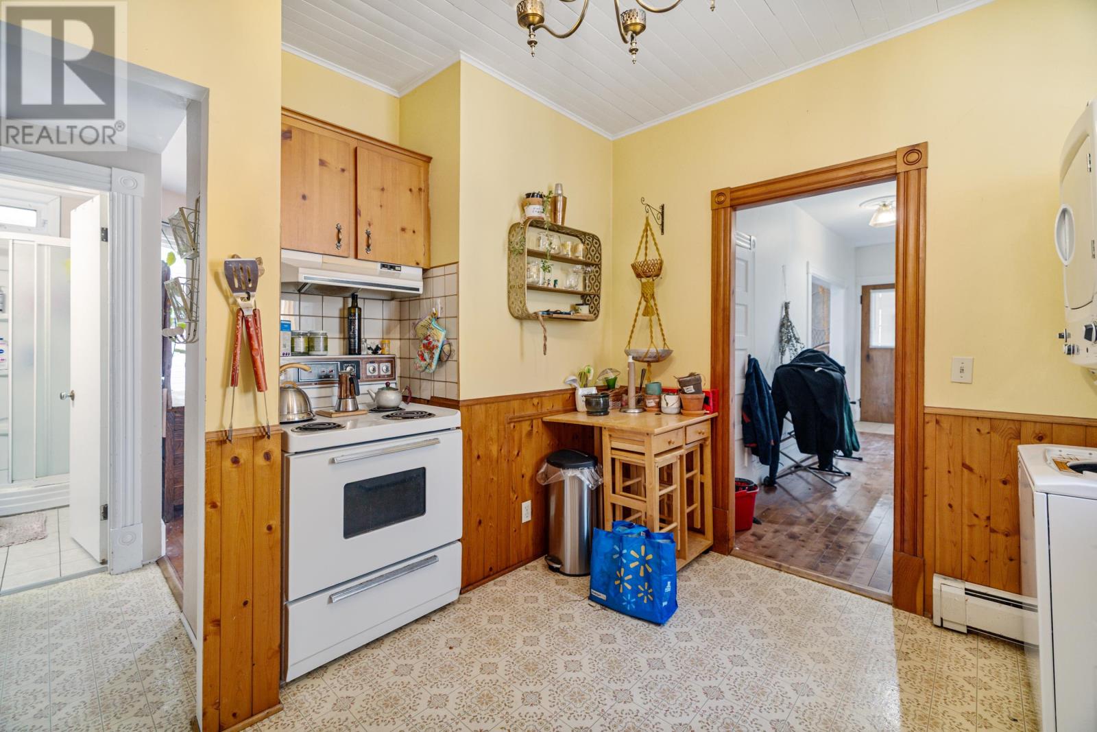308 Fitzroy Street Property Photo 9