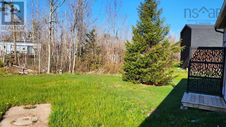 124 Red Cliff Drive Property Photo 17