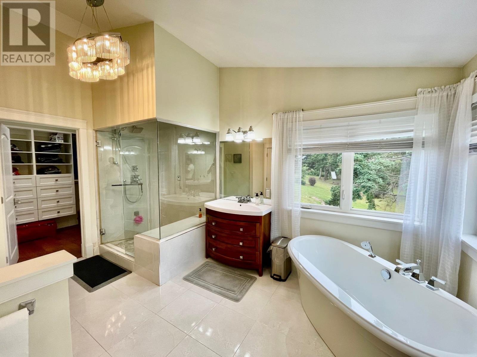 79 Keppoch Road Property Photo 16