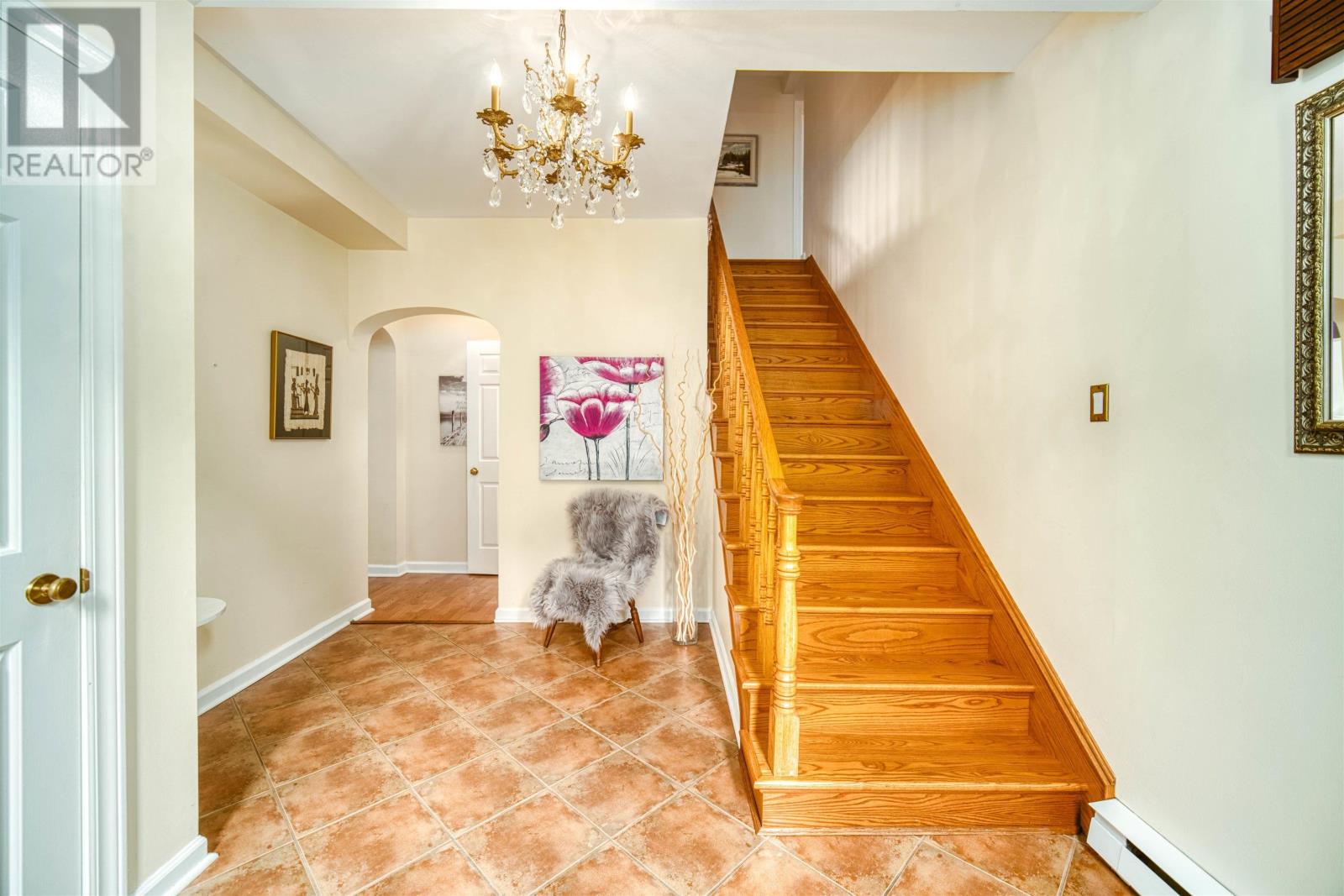 951 Lindola Place Property Photo 10