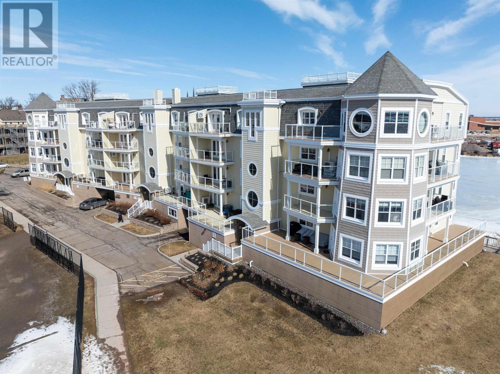 204 1 Haviland Street Property Photo