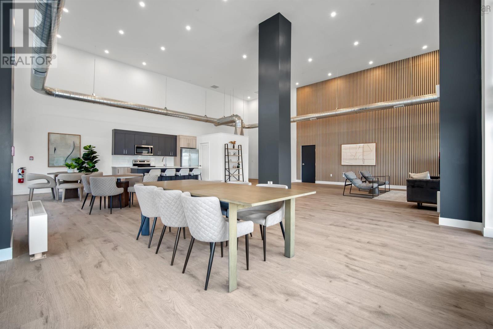 306 72 Seapoint Road Property Photo 31