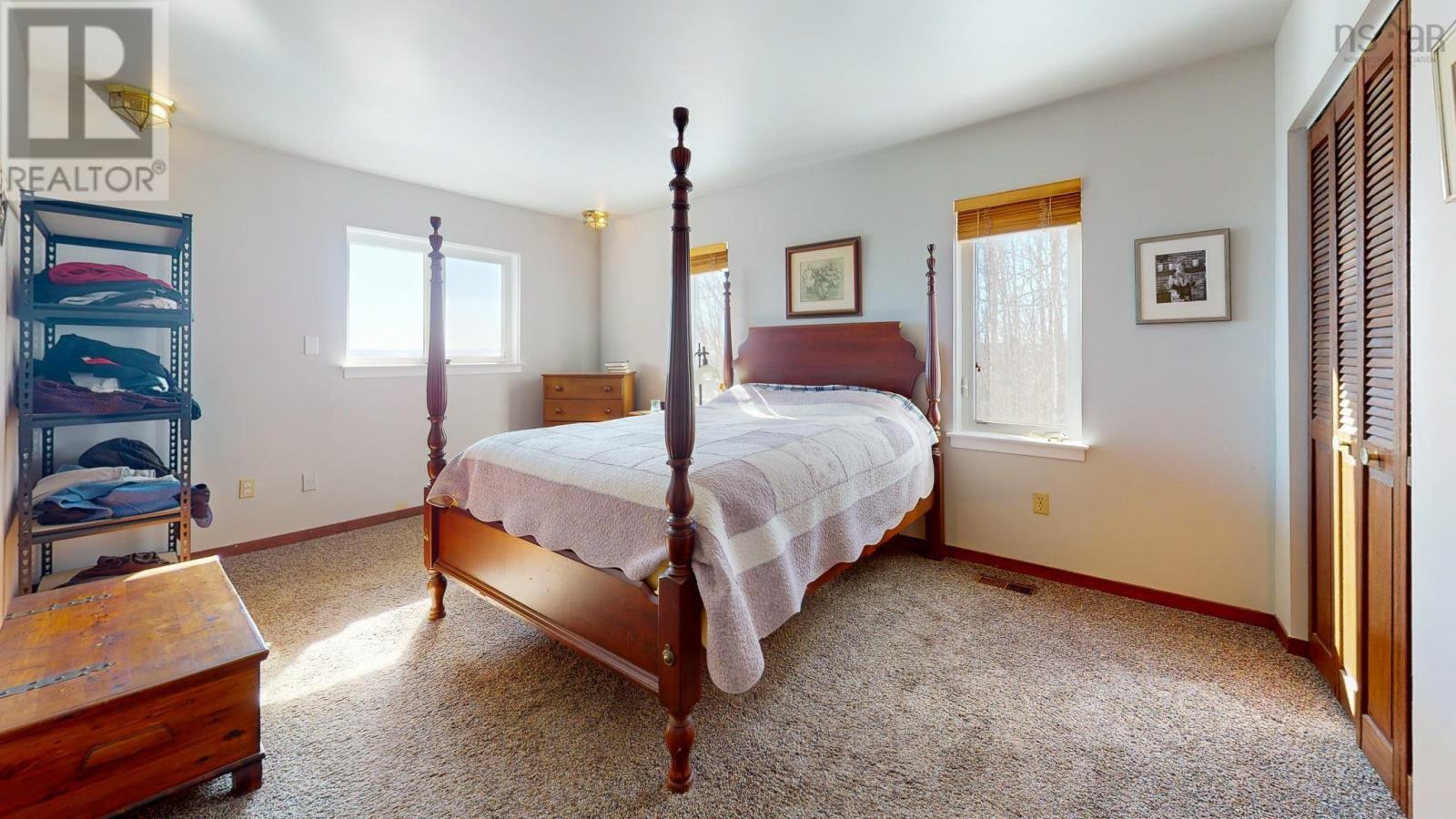 8 Foleaze Park Drive Property Photo 20