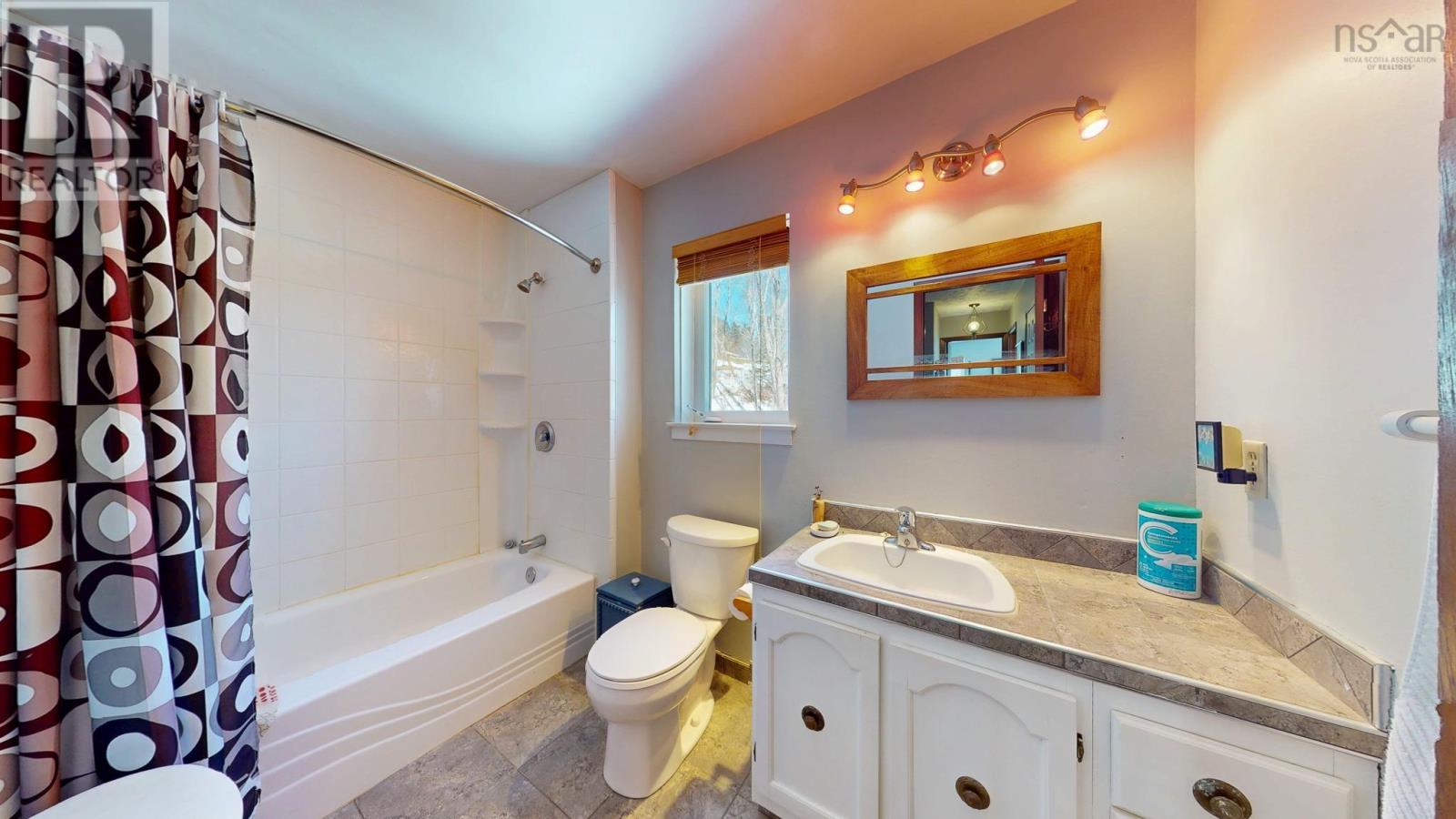 8 Foleaze Park Drive Property Photo 24