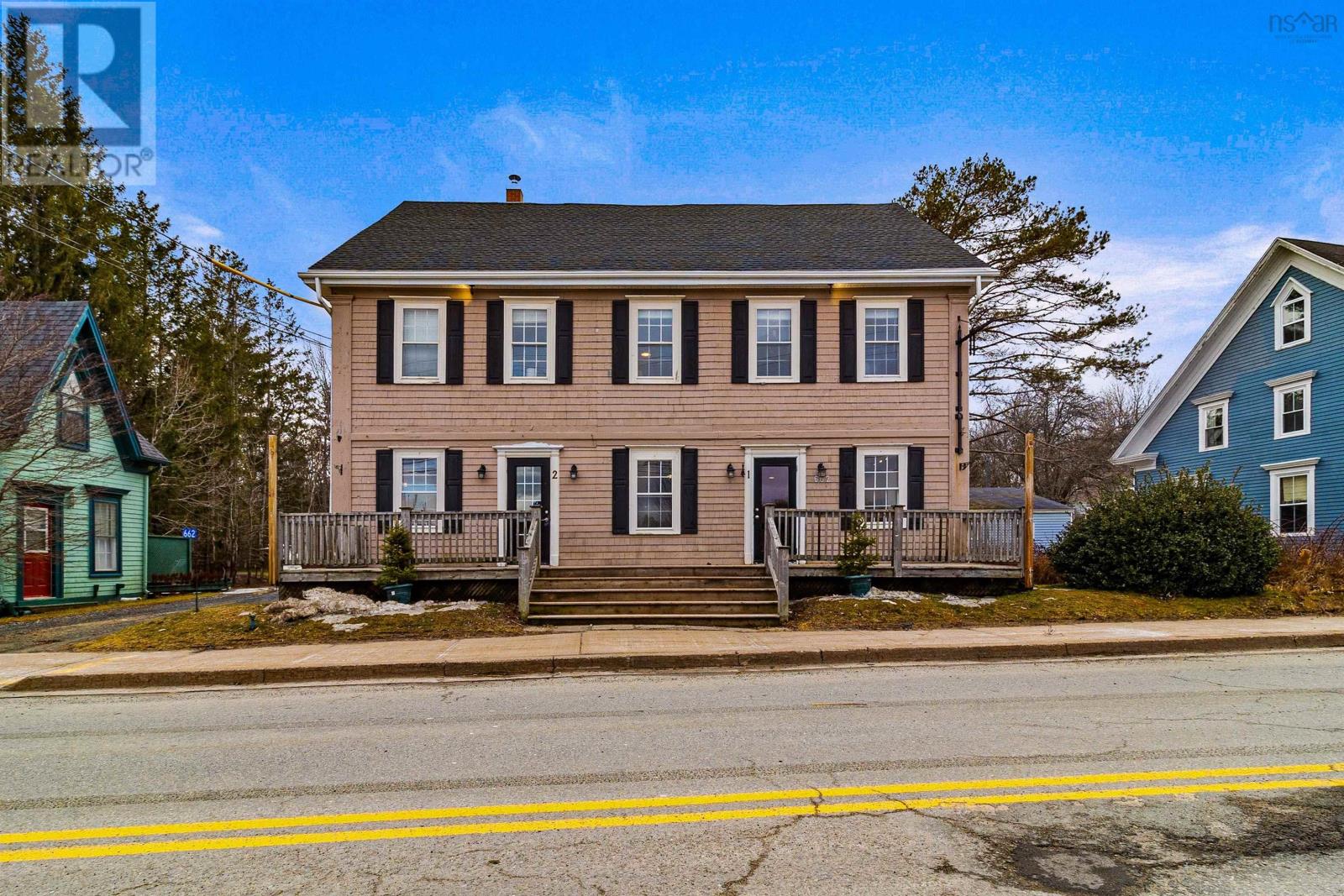 662 Main Street Property Photo 1