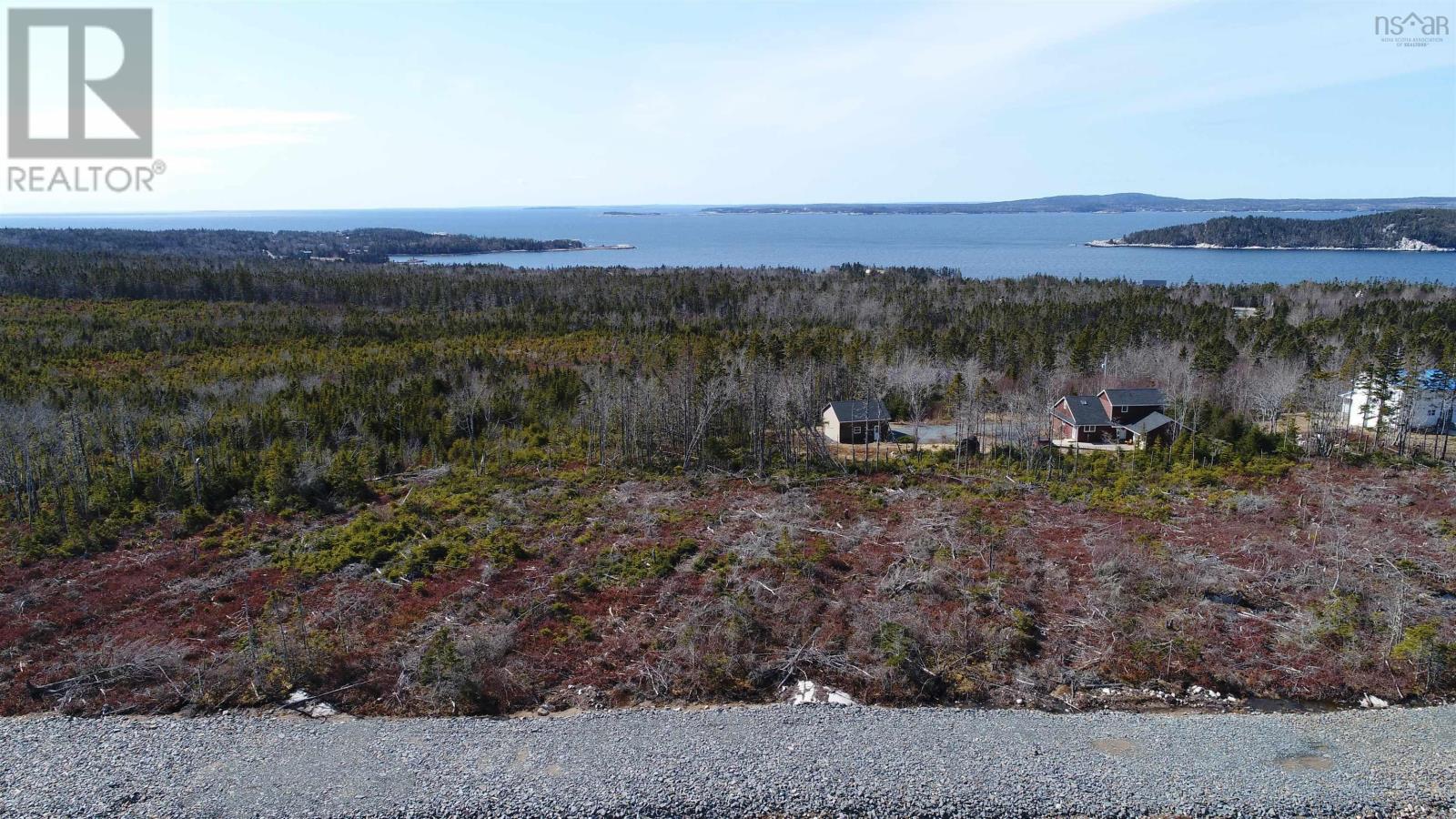 Skreia Rd. Property Photo 5