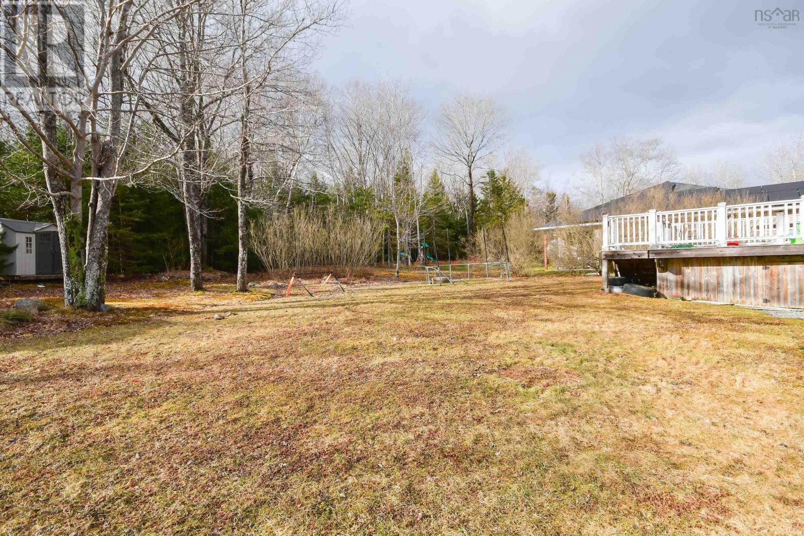184 Lockview Road Property Photo 6