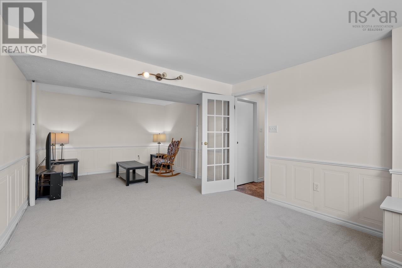 90 Nestor Crescent Property Photo 24