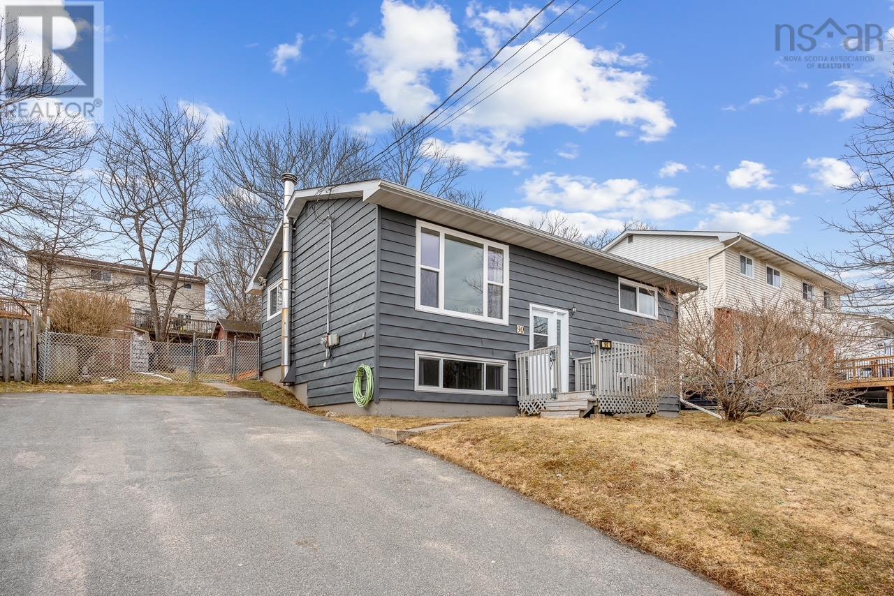 90 Nestor Crescent Property Photo 31