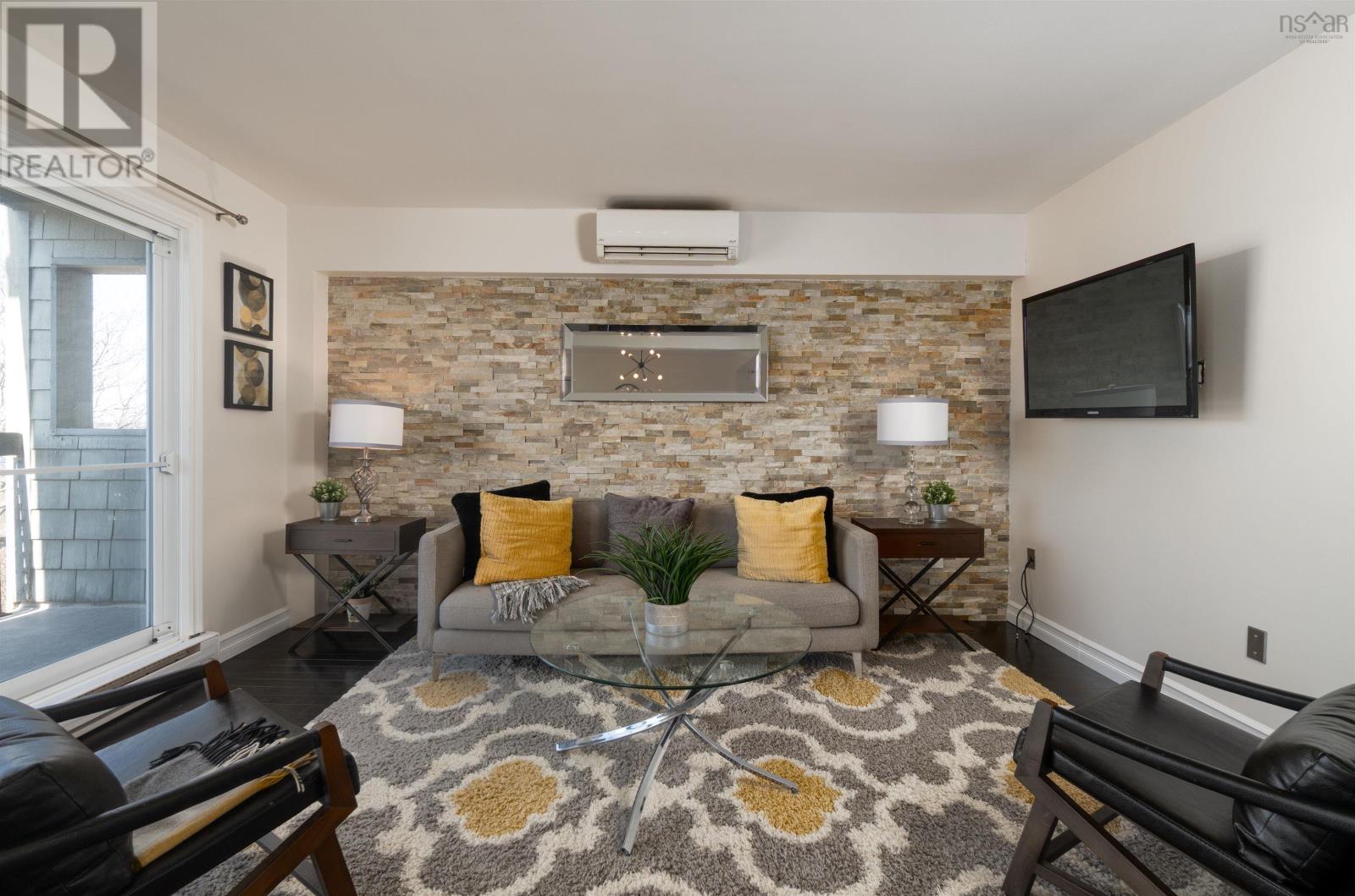 5915 Gainsborough Place Property Photo 1