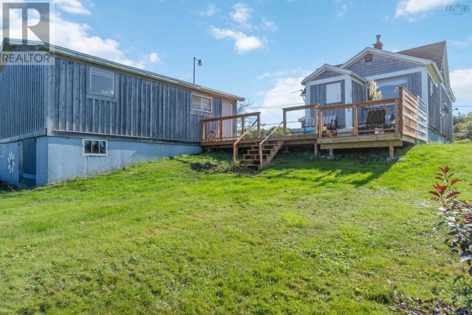3945 Shore Road Property Photo 5