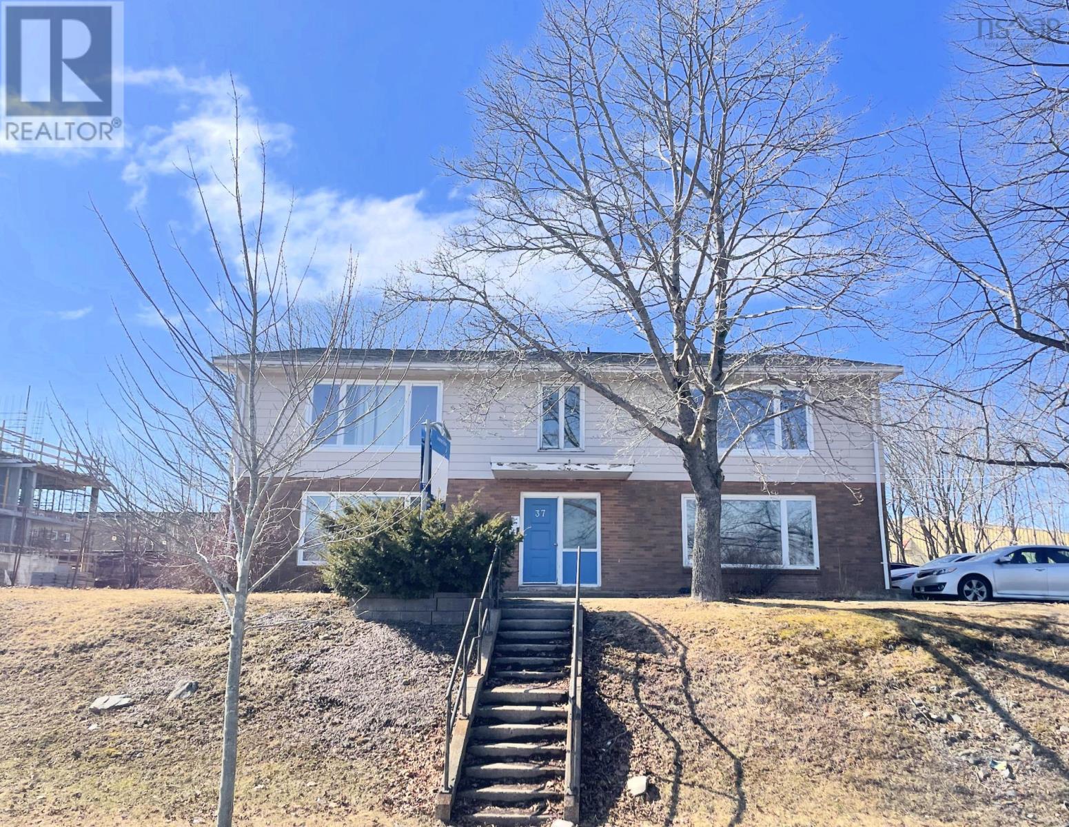 37 Leaman Drive Property Photo 1