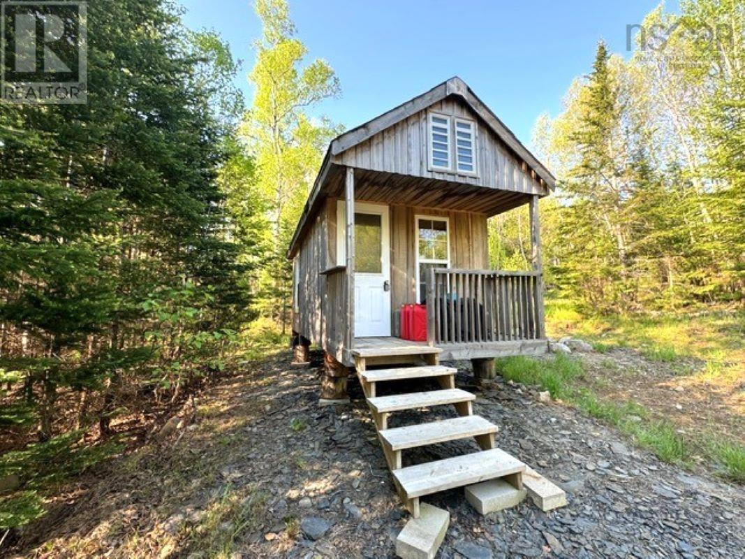 52 Down River Lane Property Photo 6
