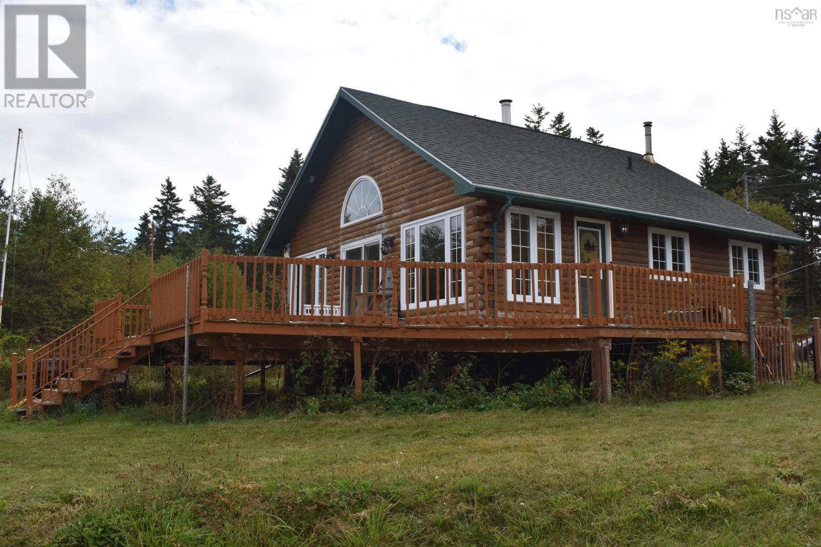 645 Mira Bay Drive Property Photo 1
