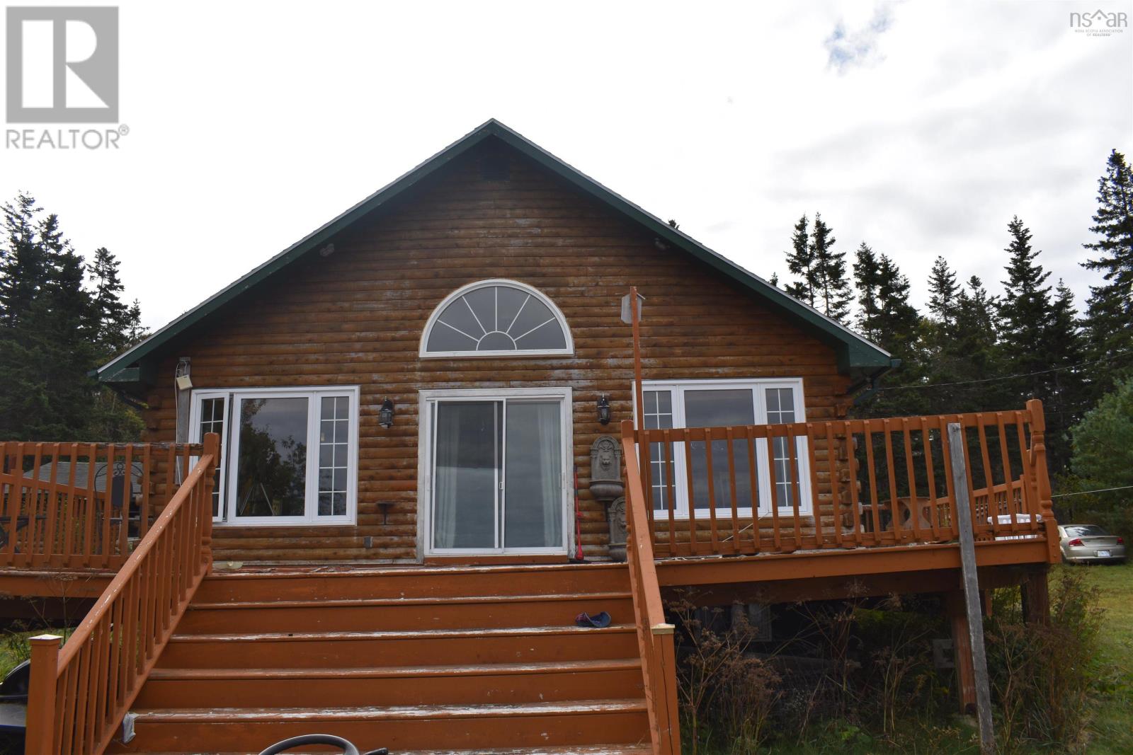 645 Mira Bay Drive Property Photo 6