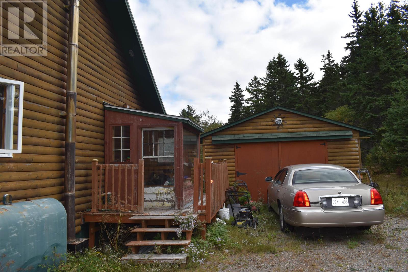645 Mira Bay Drive Property Photo 10