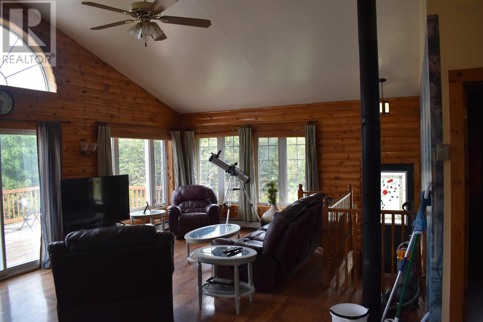645 Mira Bay Drive Property Photo 14
