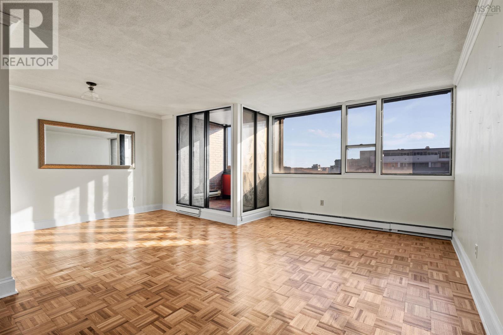 1008 5959 Spring Garden Road Property Photo 10