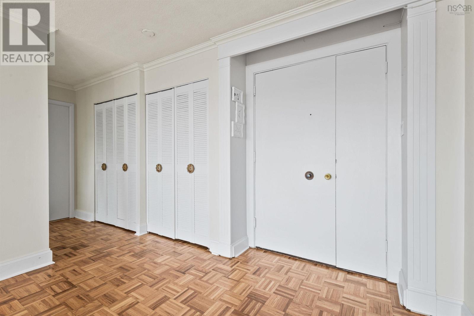 1008 5959 Spring Garden Road Property Photo 16