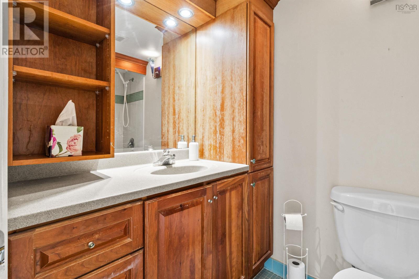 1008 5959 Spring Garden Road Property Photo 19