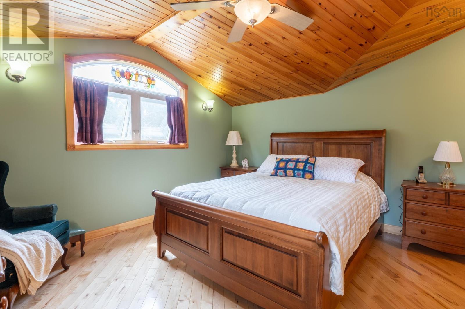 69 Thumb Cap Point Road Property Photo 34