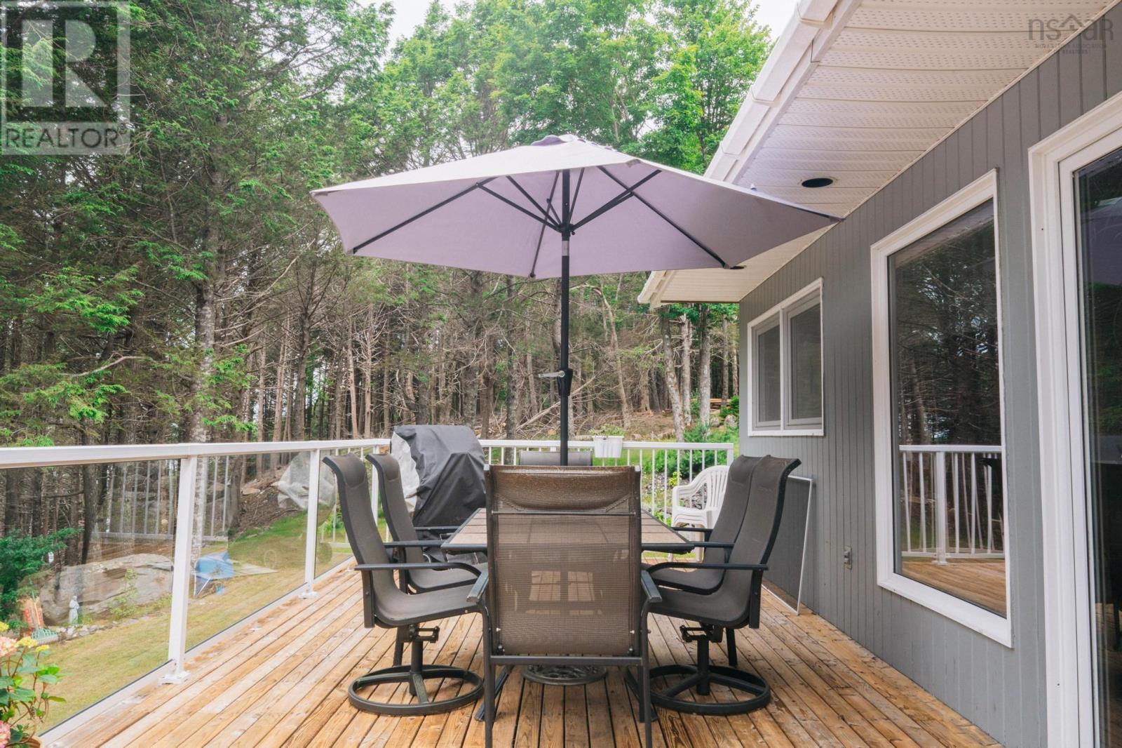 69 Thumb Cap Point Road Property Photo 38