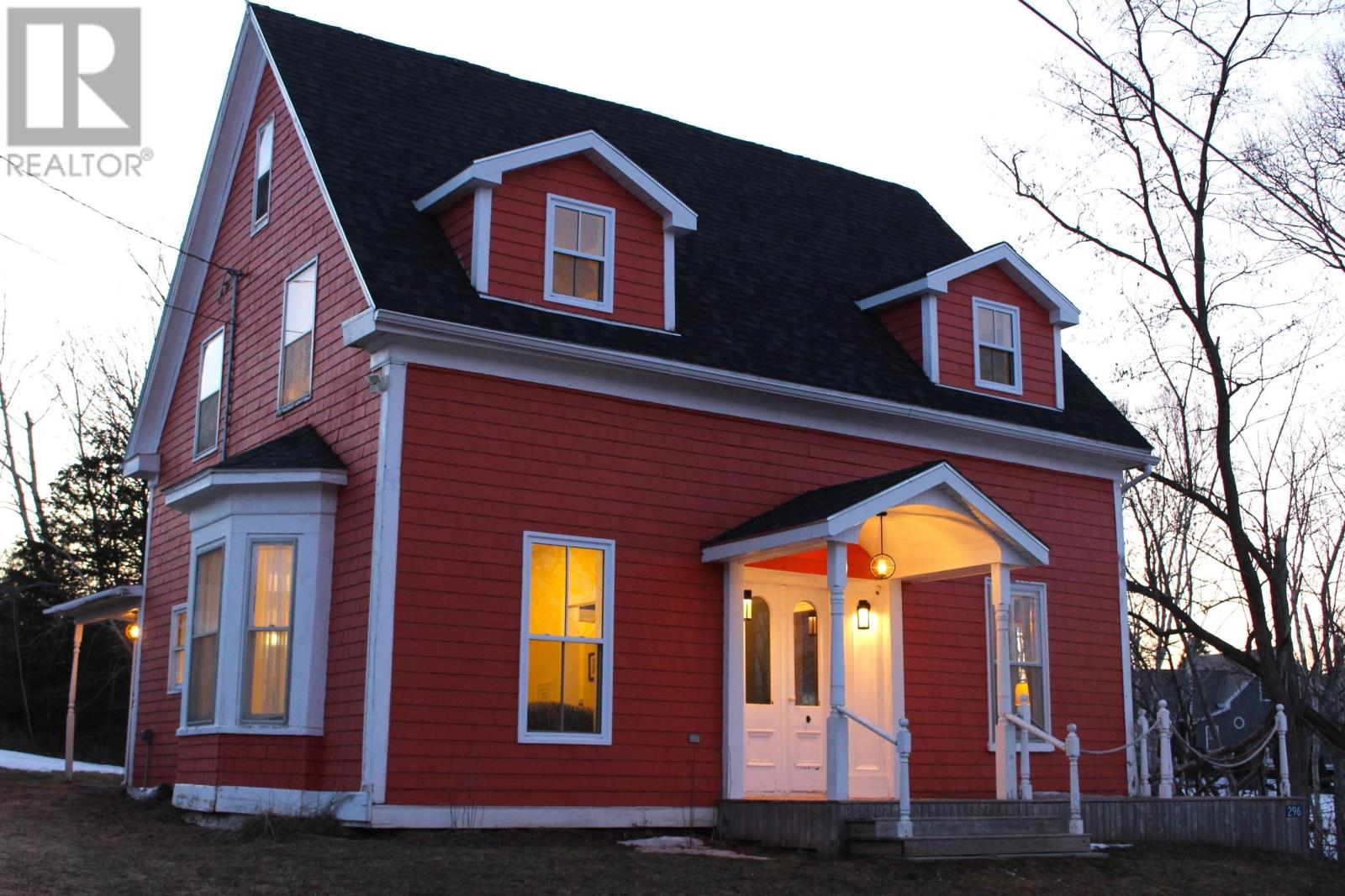 296 Shore Road Property Photo