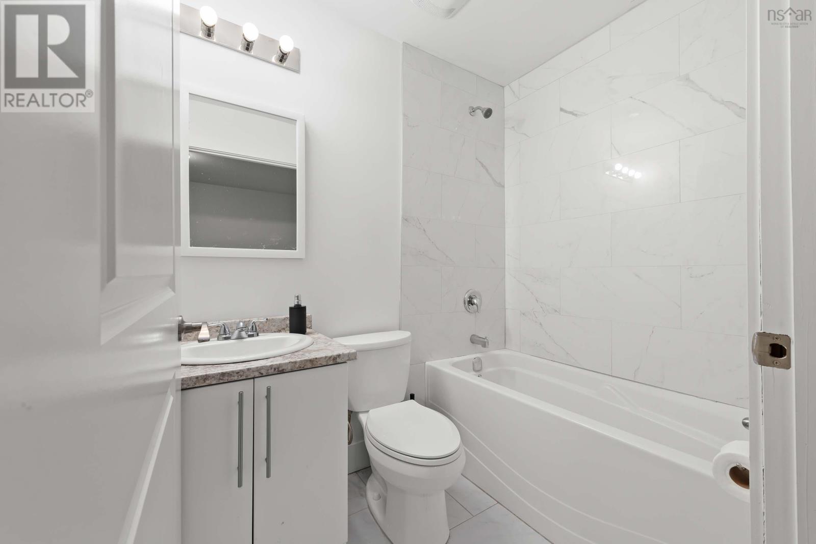 102 B Rufus Avenue Property Photo 23