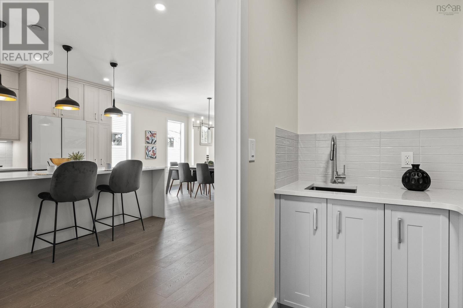 394 Shore Drive Property Photo 16