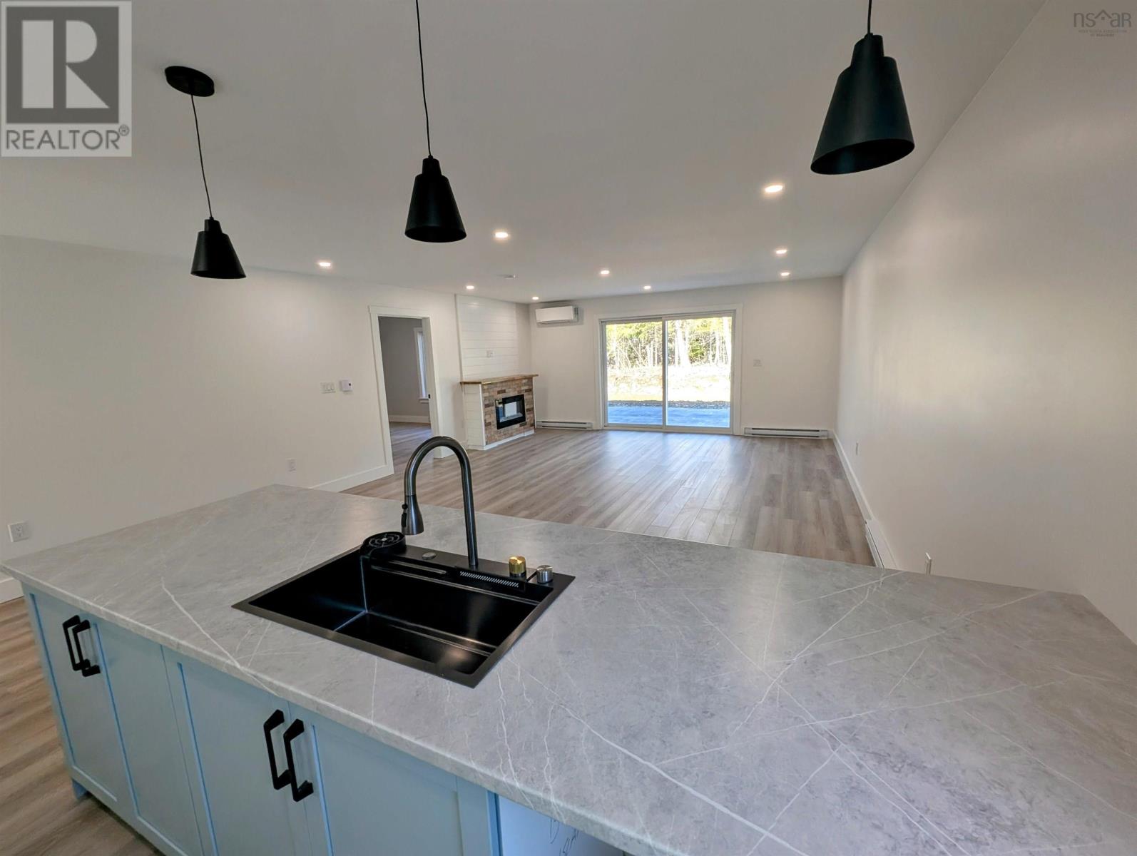 16 Shadebush Walk, Meadow Ridge Estates Property Photo 8