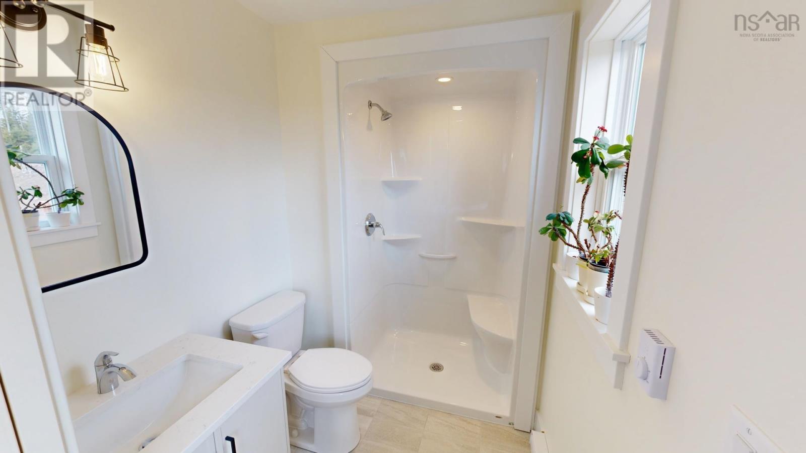 448 Winslow Drive Property Photo 15
