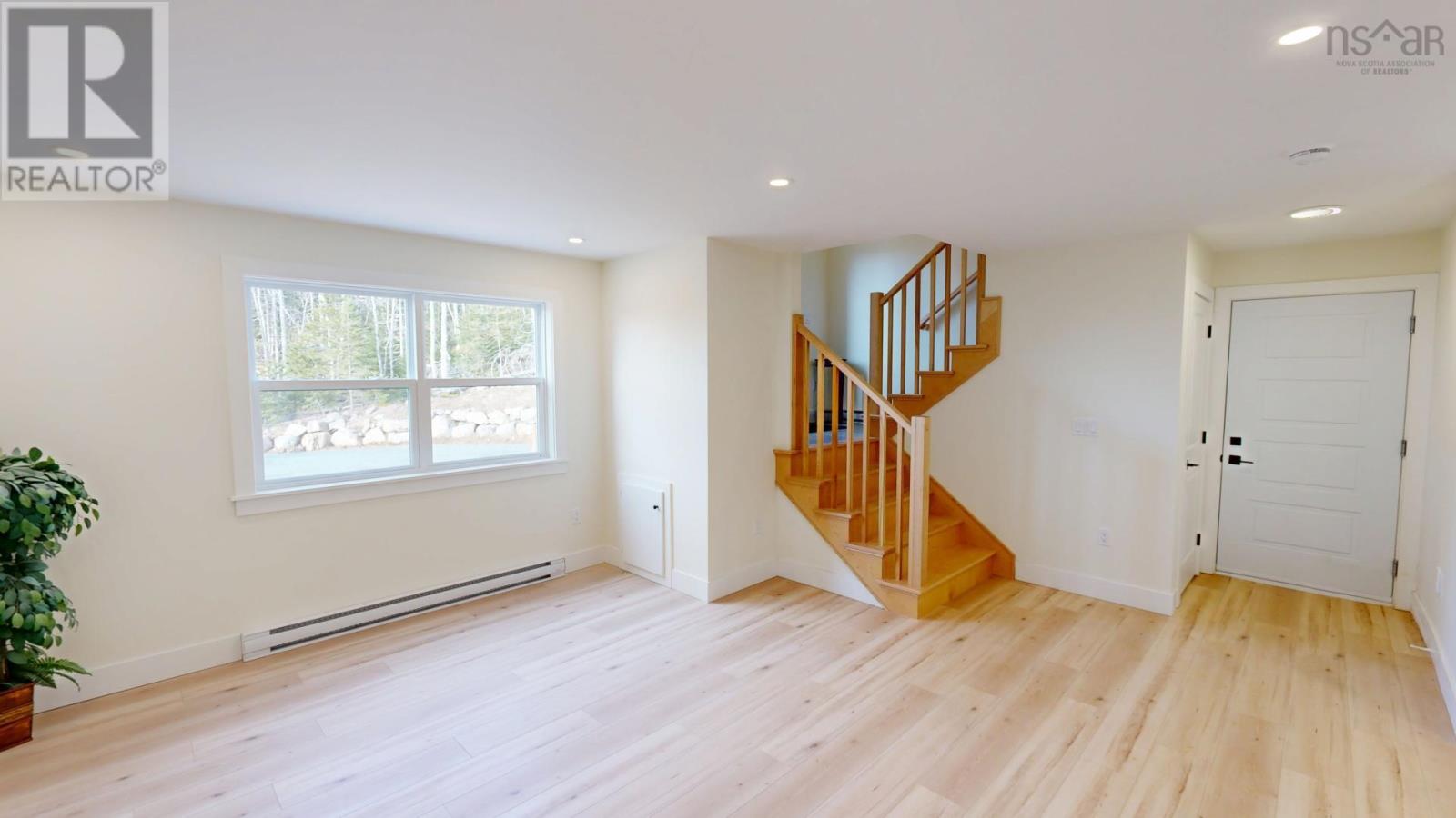 448 Winslow Drive Property Photo 24