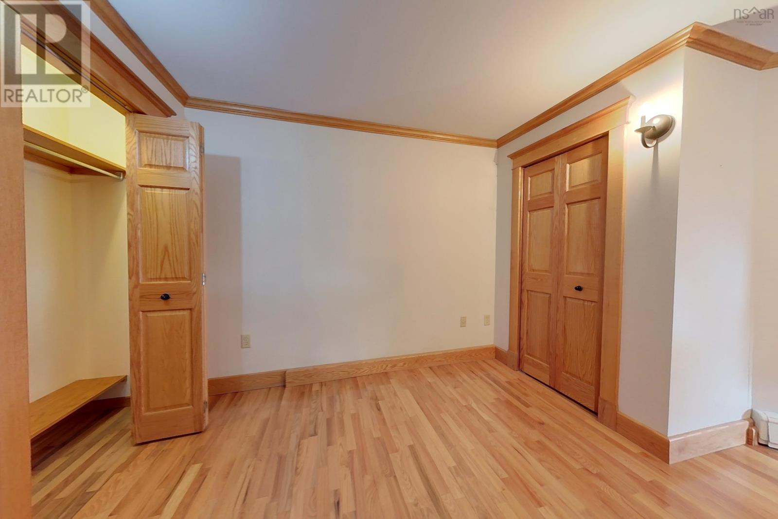 202 Victoria Street E Property Photo 19