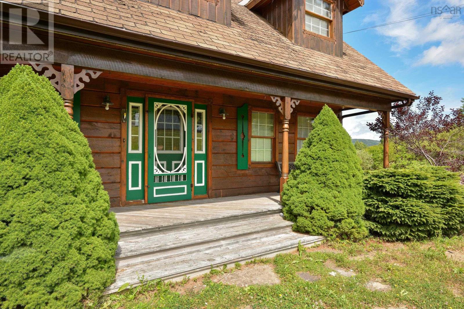 776 105 Highway Property Photo 6