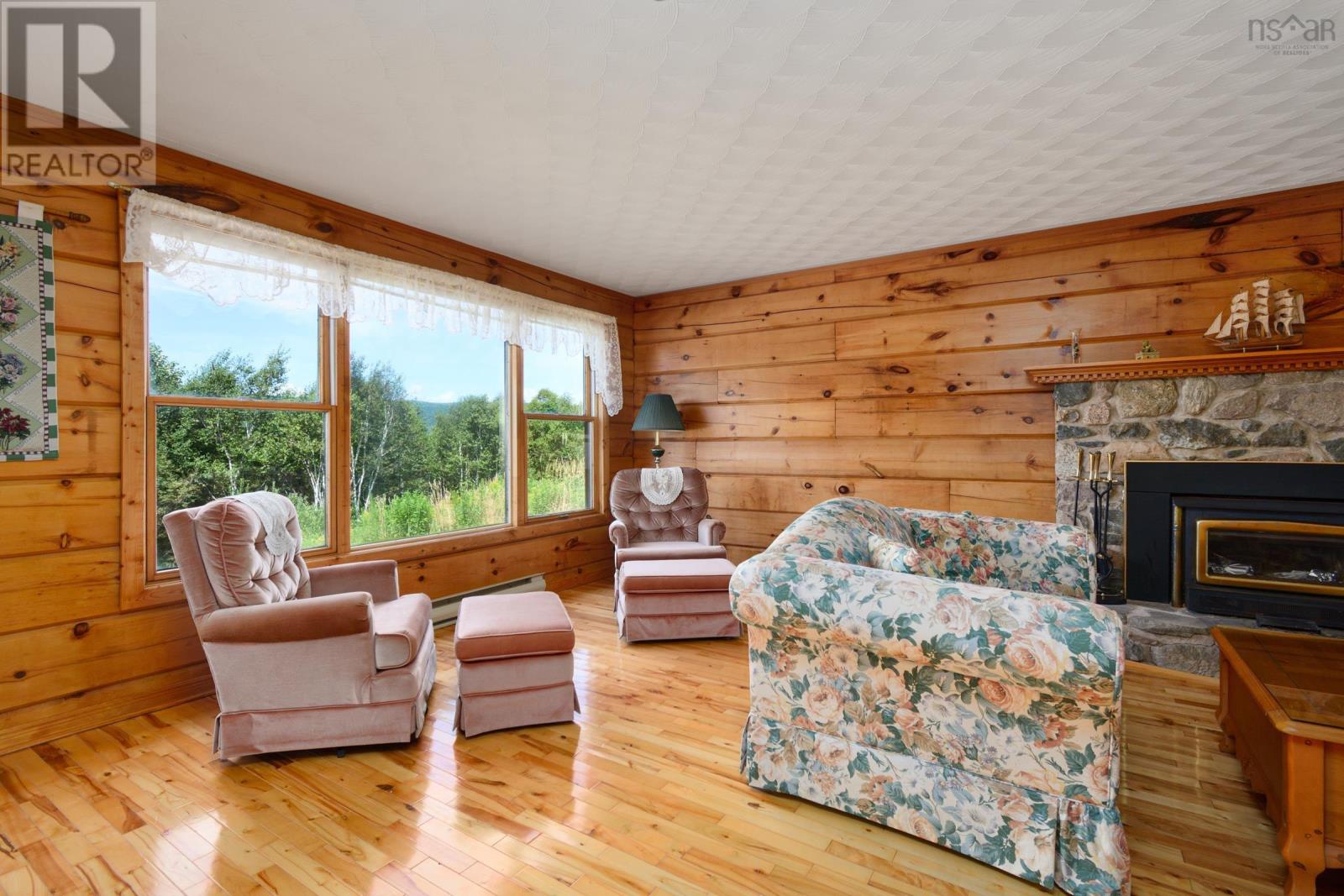 776 105 Highway Property Photo 14