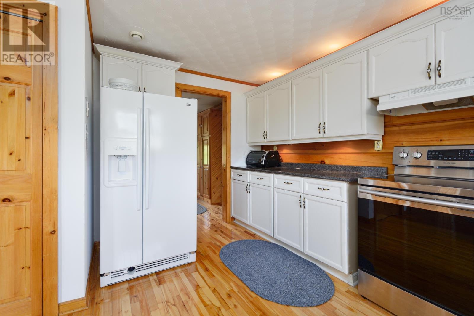 776 105 Highway Property Photo 19