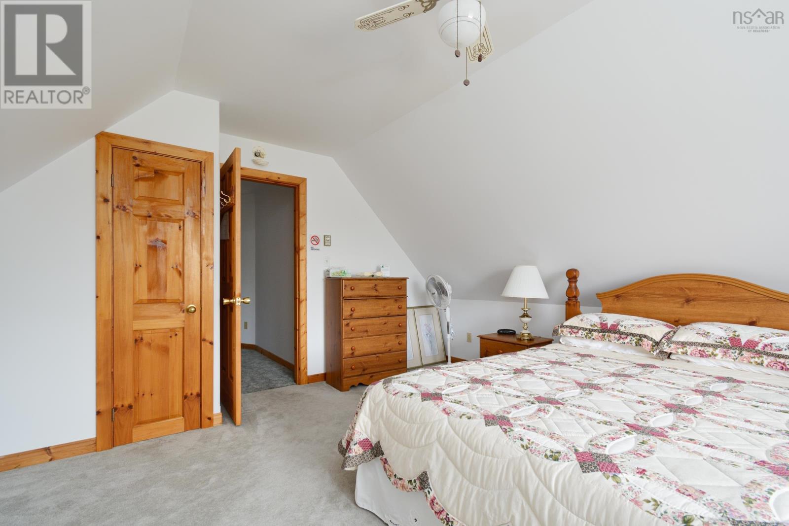 776 105 Highway Property Photo 32