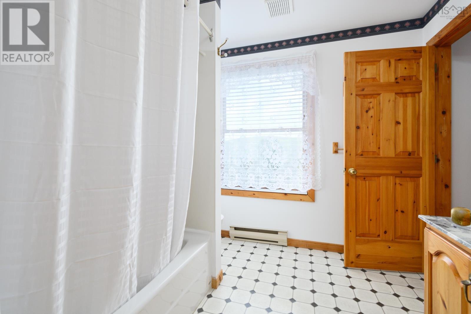 776 105 Highway Property Photo 34