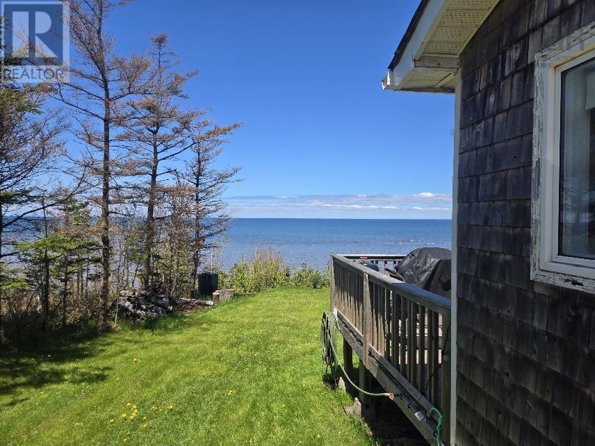 99 Red Cliff Drive Property Photo 2