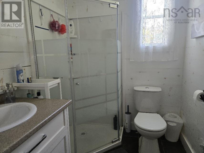 99 Red Cliff Drive Property Photo 7