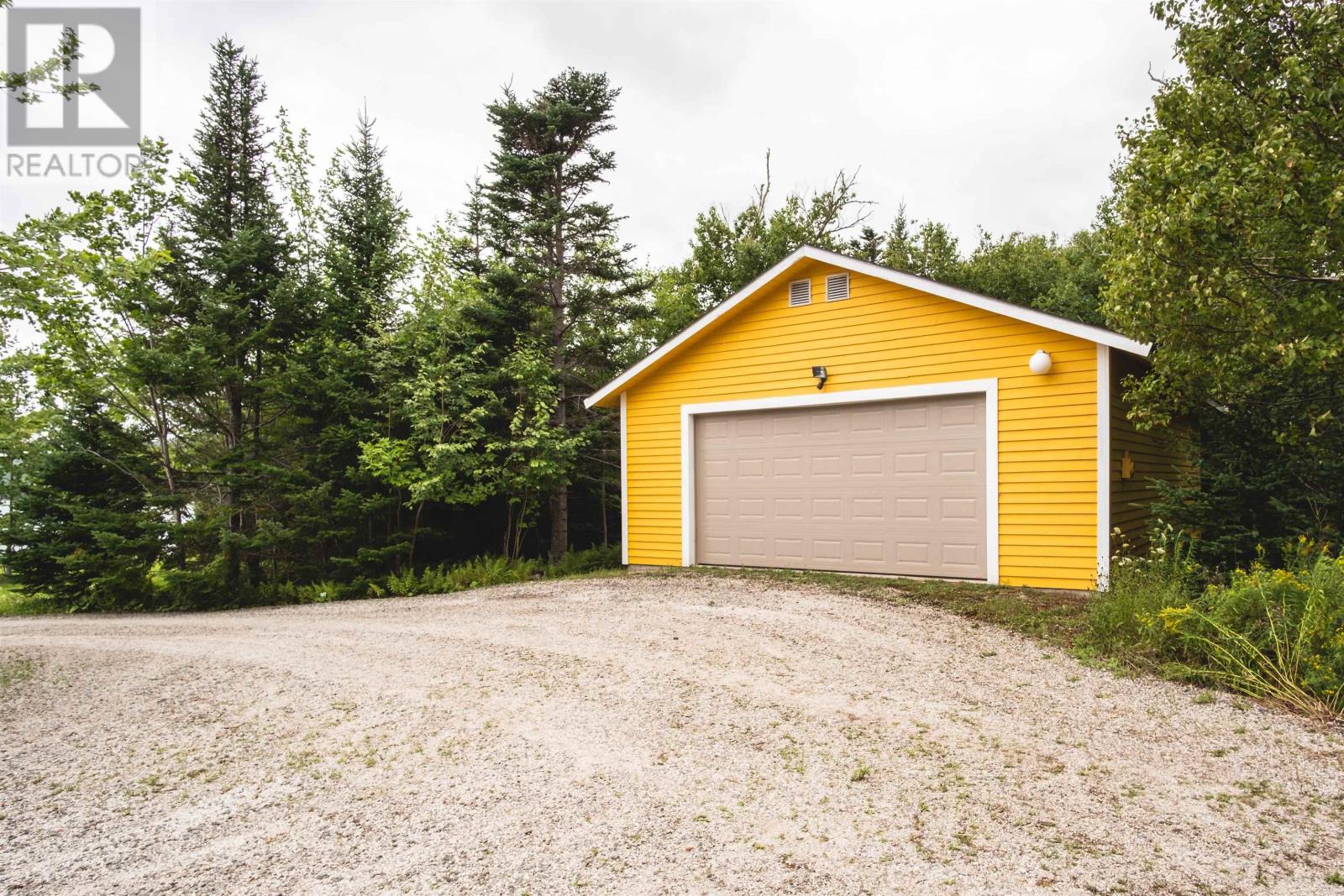 364 (6012) Macinnis Point Road Property Photo 31