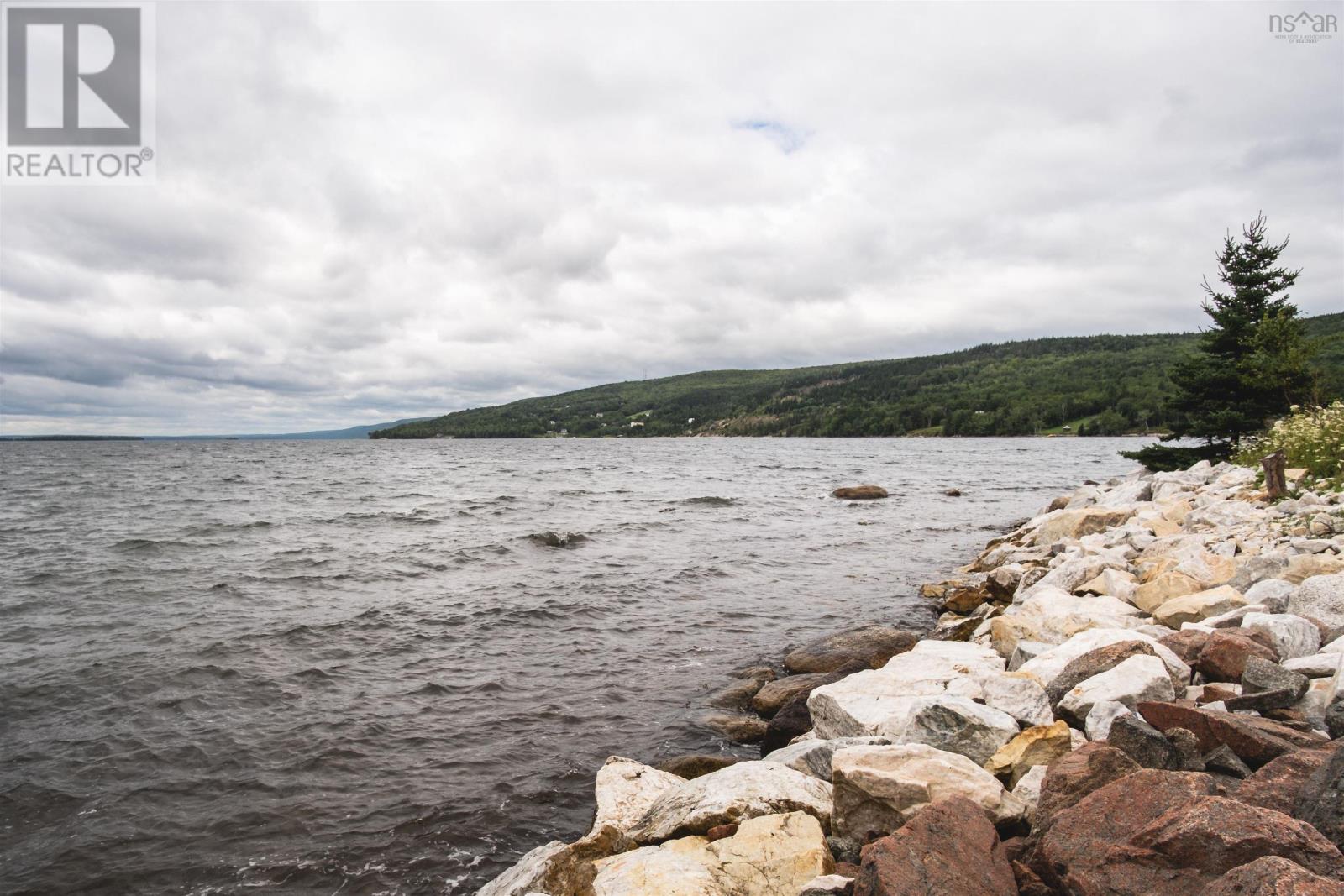 364 (6012) Macinnis Point Road Property Photo 47